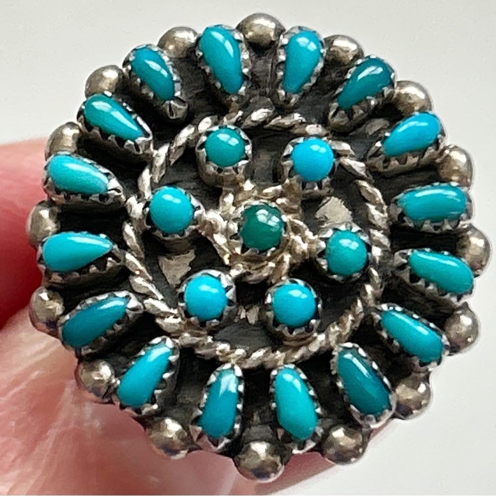 Vintage Zuni Turquoise Cluster Sterling Silver Ring - Picture 9 of 14